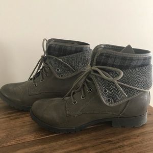Ankle boots